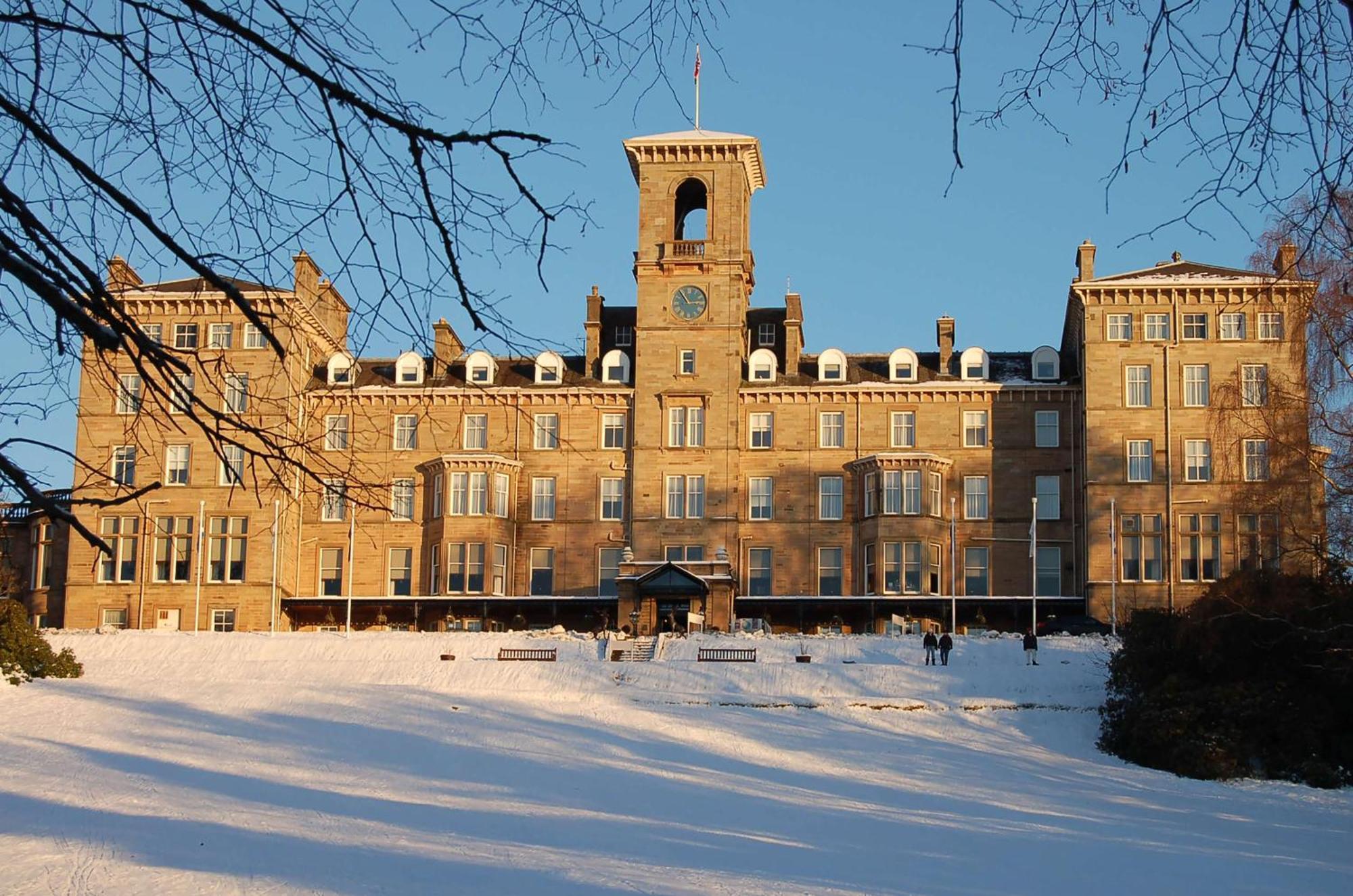 Doubletree By Hilton Dunblane Hydro Hotel Exteriör bild